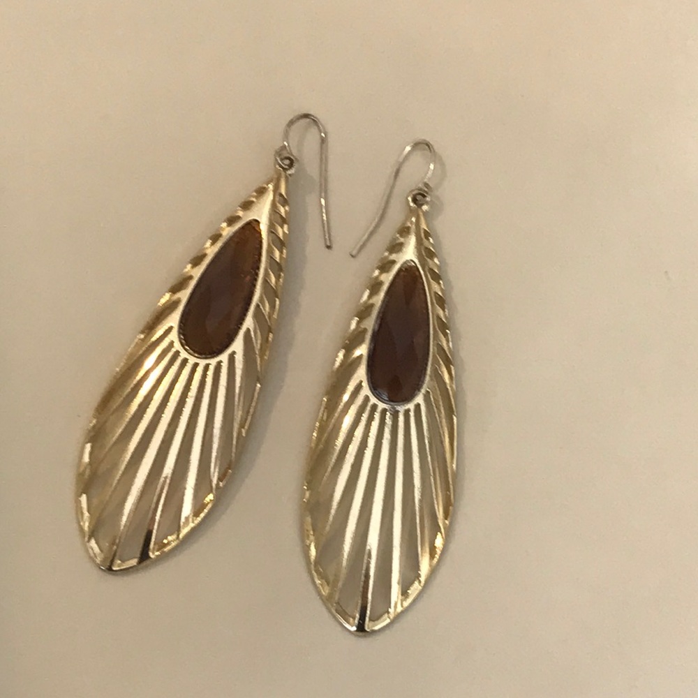 GORGEOUS EARRINGS